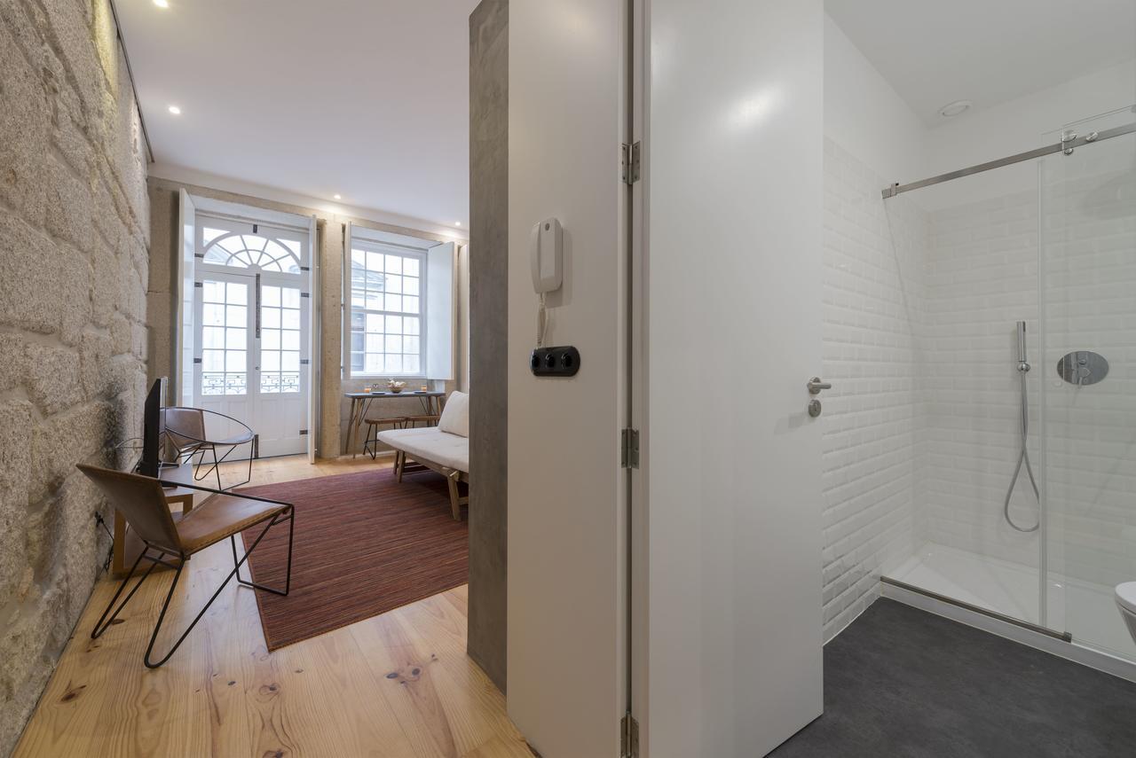 Lovelystay - Rico'S Apartment - Almada 2º F Porto Bagian luar foto